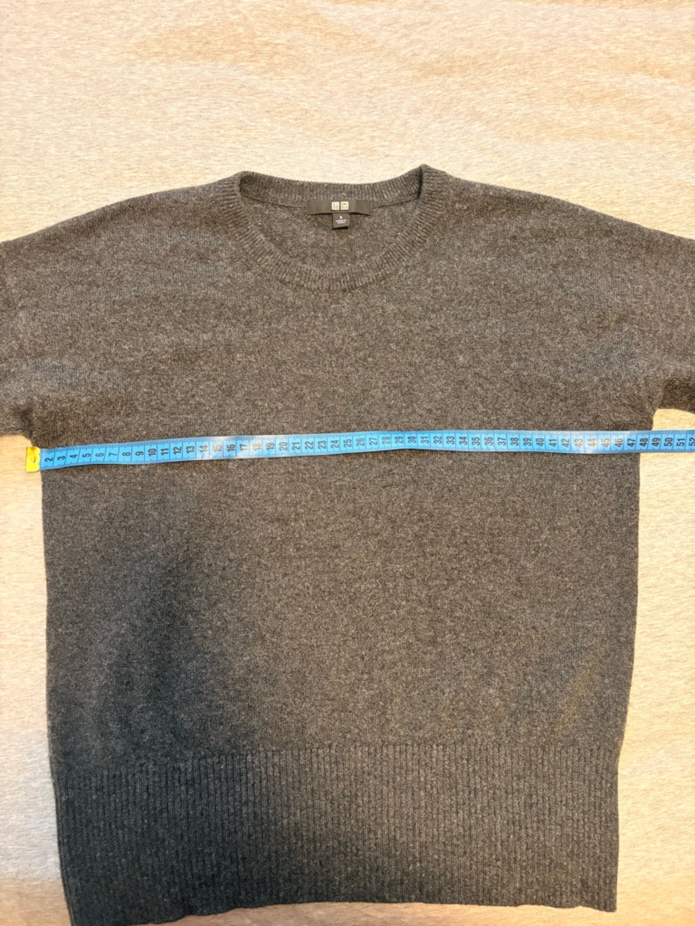 Uniqlo 100% Cashmere Crew Neck Jumper - Picture 8 of 9